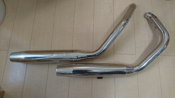 サンダンス ボマー サン SUNDANCE Exhaust ソフテイル マフラー