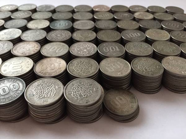 100円銀貨/100円硬貨 654枚まとめて 鳳凰/稲/東京オリンピック