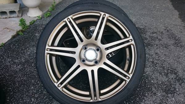 17インチ　205/40R17　タイヤ・ホイールセット