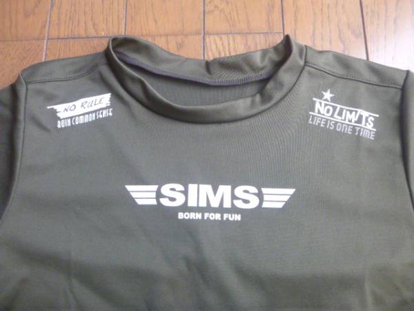 【ＵＳＥＤ】 ラッシュガード　160ｃｍ_3