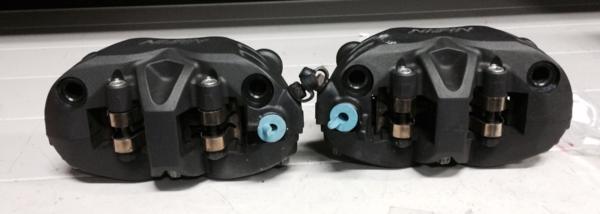 ZZR1400フロントブレーキset マスター・マウントキャリパー12-17年