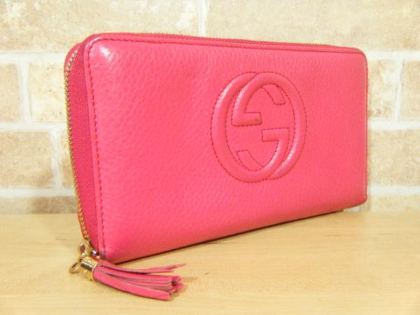 定番グッチ ラウンドファスナー 長財布 革 ピンク レタ510 196