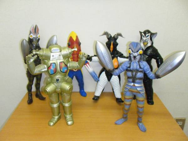 ウルトラマンシリーズ ビッグサイズ 怪獣フィギュアソフビ6体セット ウルトラマンシリーズ ビッグサイズソフビ 怪獣・星人6体 ビッグサイズ