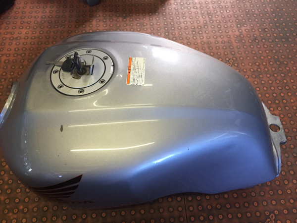 cb750 RC42 燃料タンク タンク 小傷あり 燃料コック キー付き Yahoo