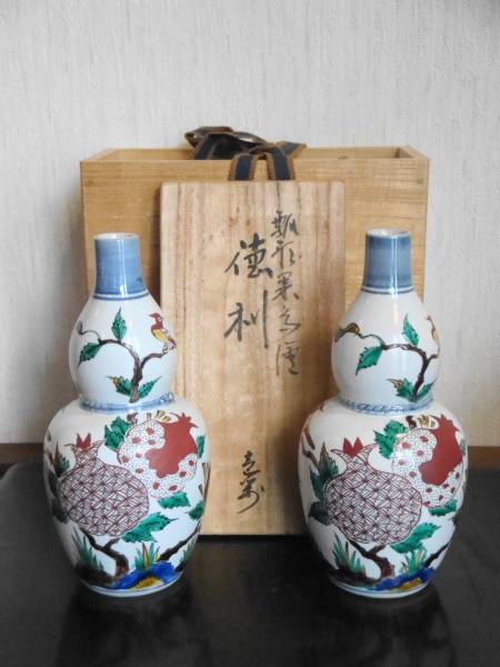 九谷 浅蔵五十吉 造 瓢形果鳥文色絵徳利対 共箱 柘榴富貴(酒器)|売買されたオークション情報、yahooの商品情報をアーカイブ公開 ...