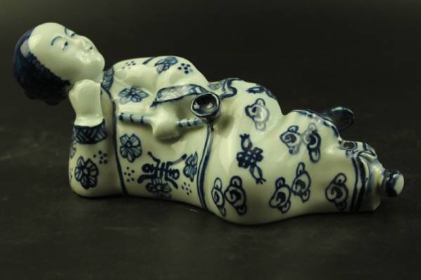 大興】AB063 青花手絵 人物造像 置物 染付 中国古玩 從景德鎮到鹿