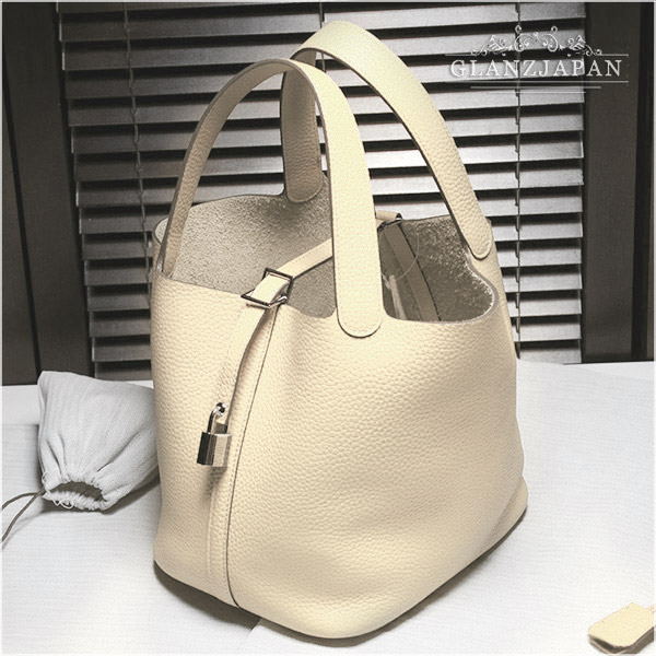 HE03*人気*限定*ivory*高級本革*大容量*キューブ型トートバッグ