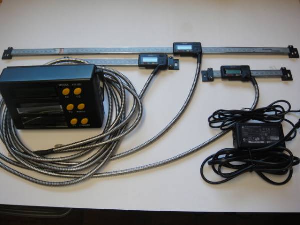 3軸DRO表示器 スケ－ル付き リニアスケール ガラス スケール 3 軸 DRO