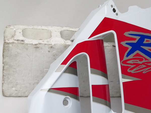 GSX-R400R★サイドカウル　右★GK76A-107_5