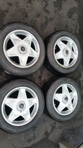 205/60/16 VESTA PCD114.3 16×7.0JJ オフセット40