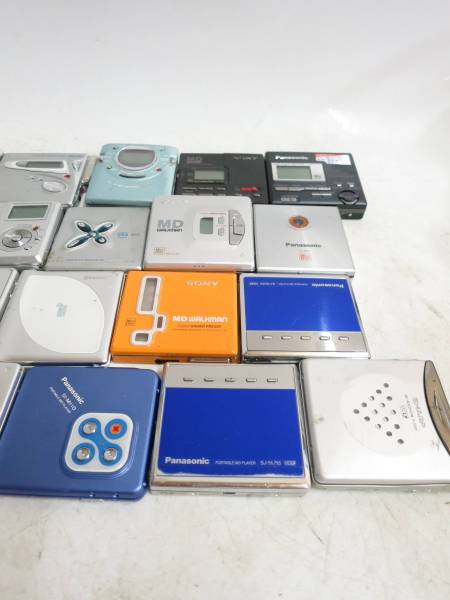 SONY MZ-1 ポータブルMD プレーヤー（ジャンク） SONY MZ-1 ポータブル