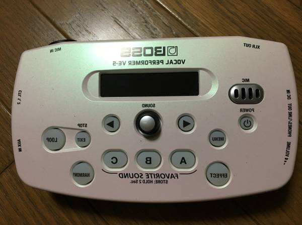 BOSS VOCAL PERFORMER 【VE-5】白 Vocal - VE-5 Used Effects Audiofanzine