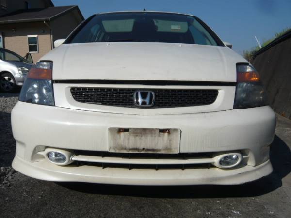 即決⇒送料無料　ストリーム　フロントバンパー　ＲＮ1