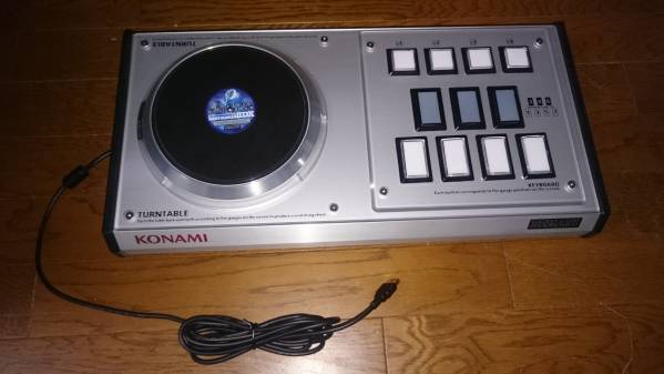 beatmania IIDX 専用コントローラ プレミアムモデル　中古品 中古】 beatmania IIDX専用コントローラ プレミアムモデル beatmania