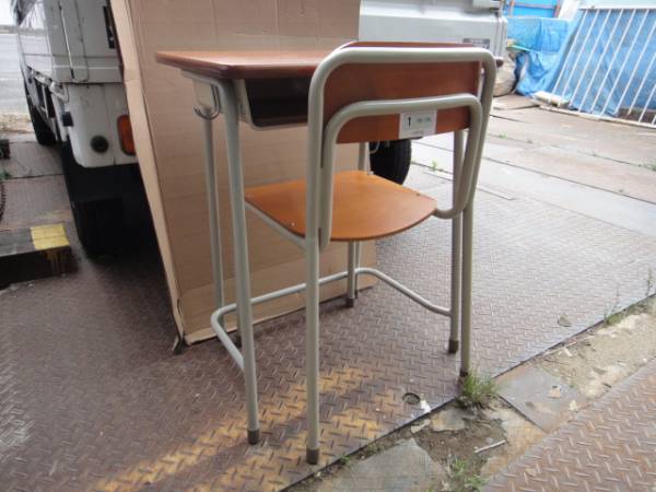 昭和・レトロ・かなり綺麗・学校の机と椅子⑧学習机・学童机