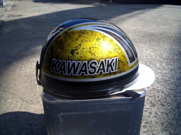 Kawasaki カスタムコルク半 カスタムコルク半キャップ KAWASAKI 三つボタン ヘルメット 三つボタン