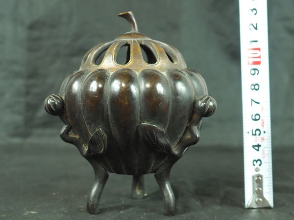 古美術品 銅製 瓜型香炉 象道具 在庫限りお香立て 荒ぶる亀 線香