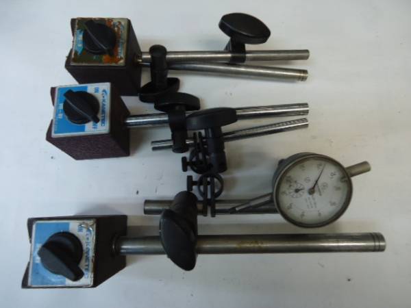 マグネットベース　カネテック　マグネットスタンド　3個