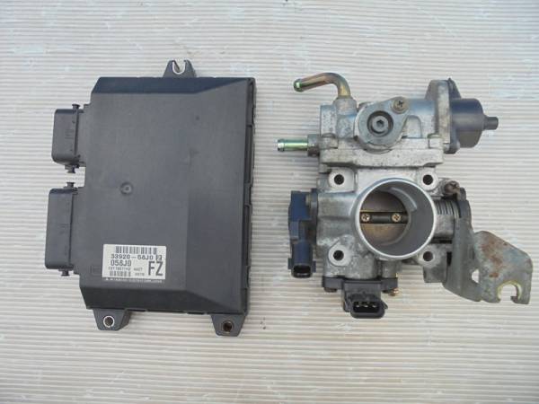 19836 ワゴンR MH21S スロットルボディ エンジンコンピューター MH21S