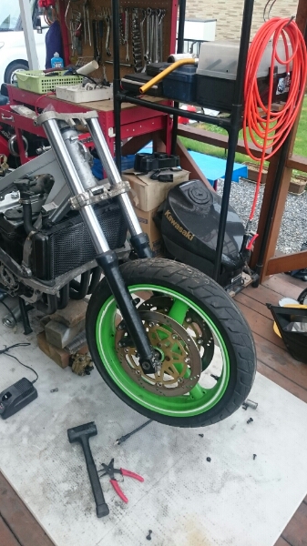 投稿詳細｜MOTOCLE - GPZ400R みんカラ カワサキ GPZ400R）by | バイク