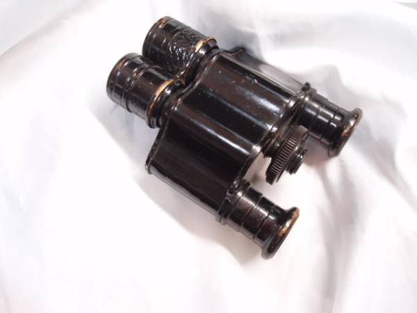 アンテーク双眼鏡