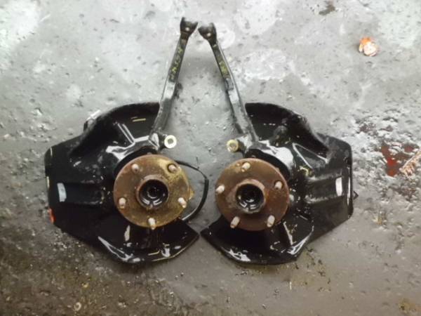 １６　アリスト　ターボ　後期　フロント　ナックル　左右セット