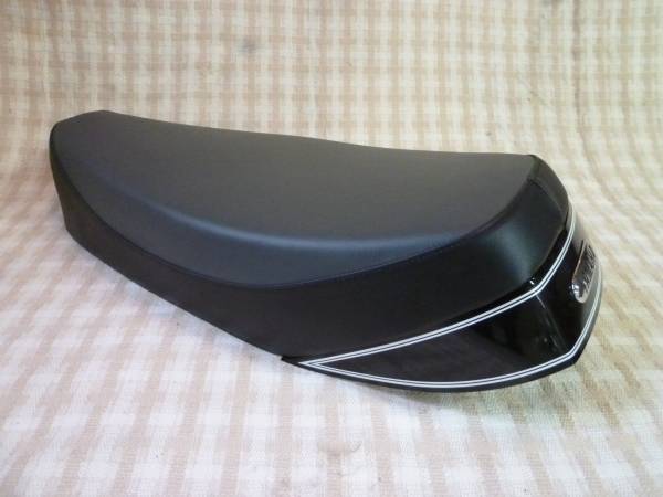 SR400（1JR） 純正シート USED SR400／500純正