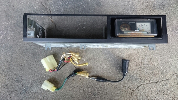 Y30 セドリック グロリア VIP 社外1DINデッキ ナビ 取付キット