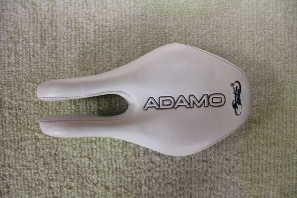 ism サドル　ADAMO TIME TRIAL_1