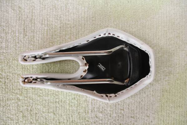 ism サドル　ADAMO TIME TRIAL_2