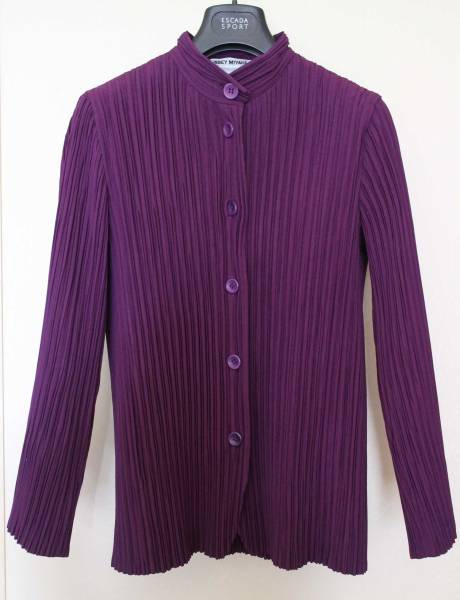 ISSEYMIYAKE　イッセイミヤケ　ジャケット　