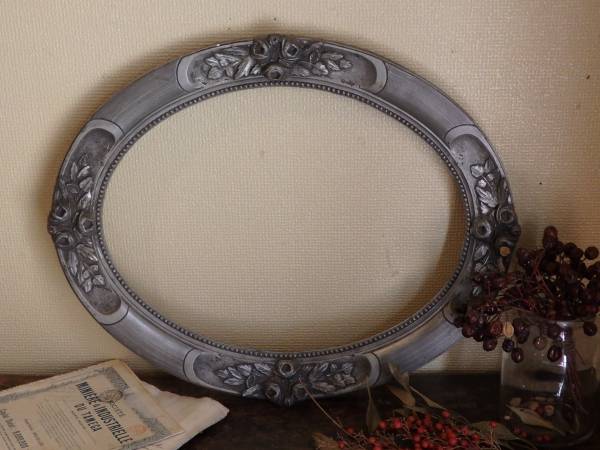 19世紀フランス製オーバルフレーム　木製・曲げ木・手彫り・鏡