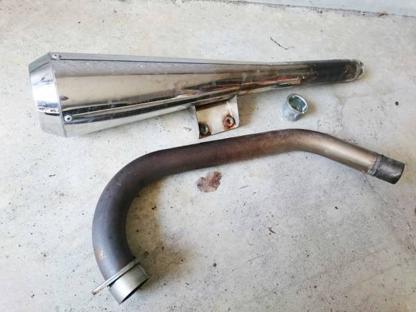 SR400 SR500 クェーサーメガホンマフラー モトギャラリークラフト製 SR400モトギャラリークラフトクエーサーメガホンマフラーSR500