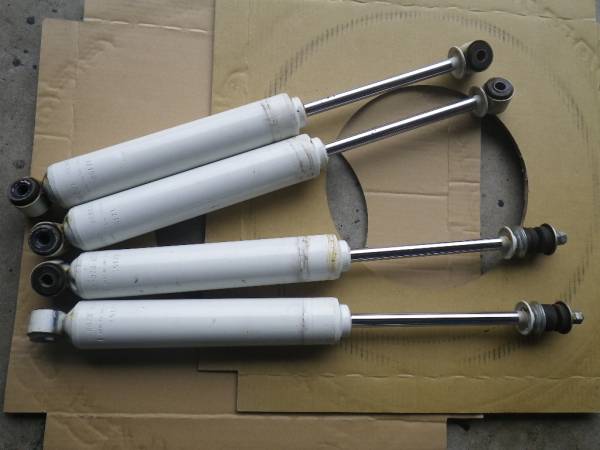 ☆ジムニーJB23用 プロコンプ ES1000 1台分中古品☆ ショック