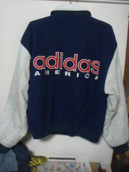 1611オールドadidasアディダス袖革スタジャンoldトレフォイル レザーUSED古着