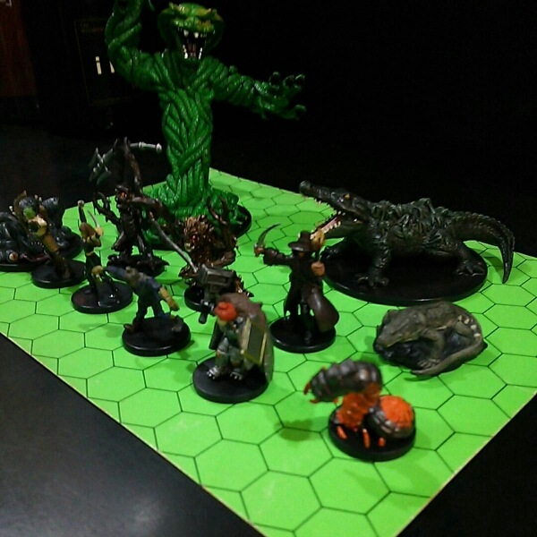 TRPGダンジョンズ&ドラゴンズ～フィギュア12体セット～大型含む