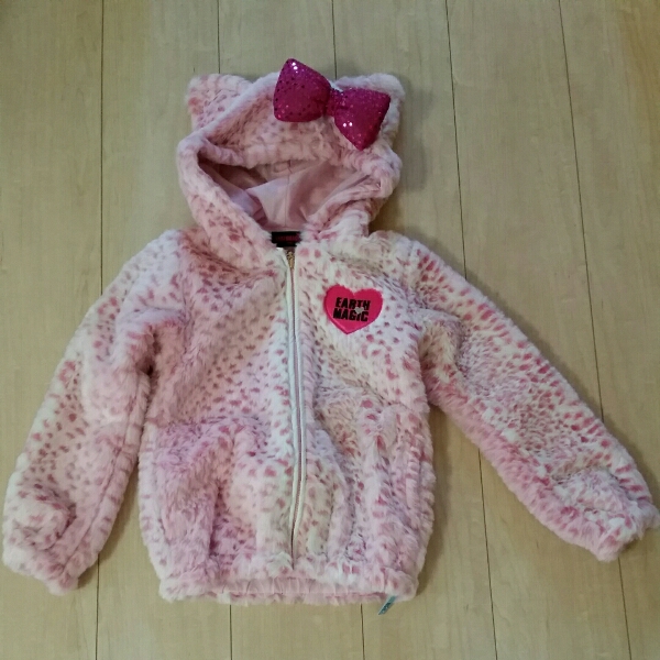 新品☆アースマジック☆サイズ120☆正規品☆アウター