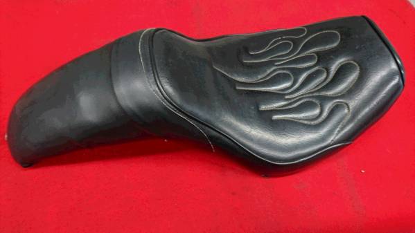 マグナ２５０社外ガンファイタータイプシート