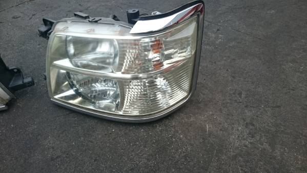 エルグランド E50 ライト左右 HID 中古品 KOITO 100-24777