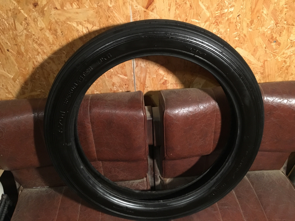 avon speedmaster MK2 3.50-19 ハーレー ショベル 縦溝