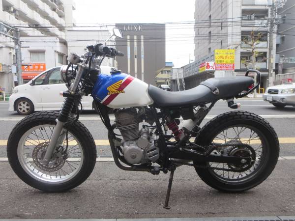 激安 FTR223 トリコロールスパトラ 美車 MC34 広島 交換可(126cc-250cc