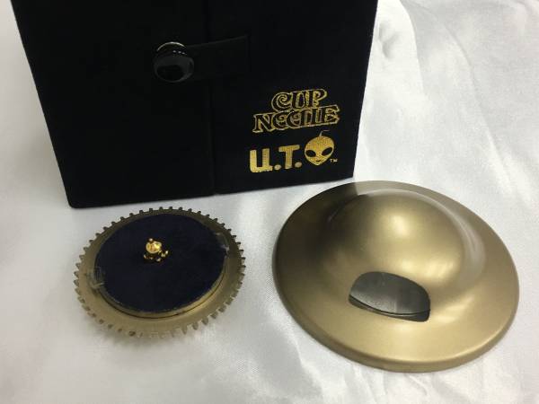 日清 U.T. 宇宙人 フィギュア K24 純金 当選商品 カップヌードル 日清