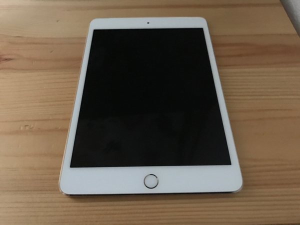 【美品】iPad mini 4 16GB au(SIMロック解除済) ゴールド 中古