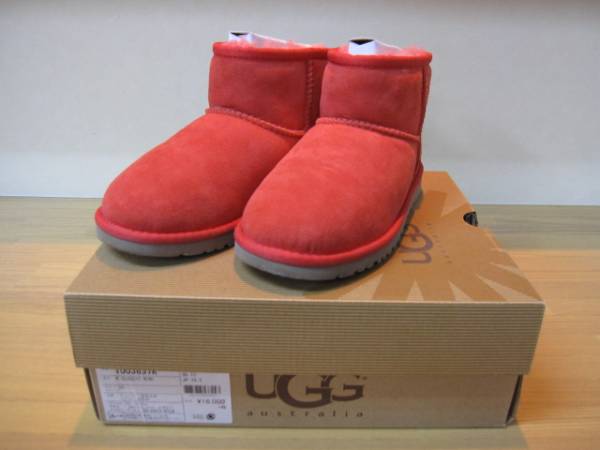 UGGキッズムートンショートブーツ正規品ピンク19，5cm美品売切り