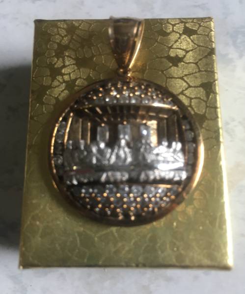 アバランチ 10K YG/WG 最後の晩餐 TOP 【美品】(ペンダント アバランチ 10K YG/WG 最後の晩餐 TOP 【美品】(ペンダント
