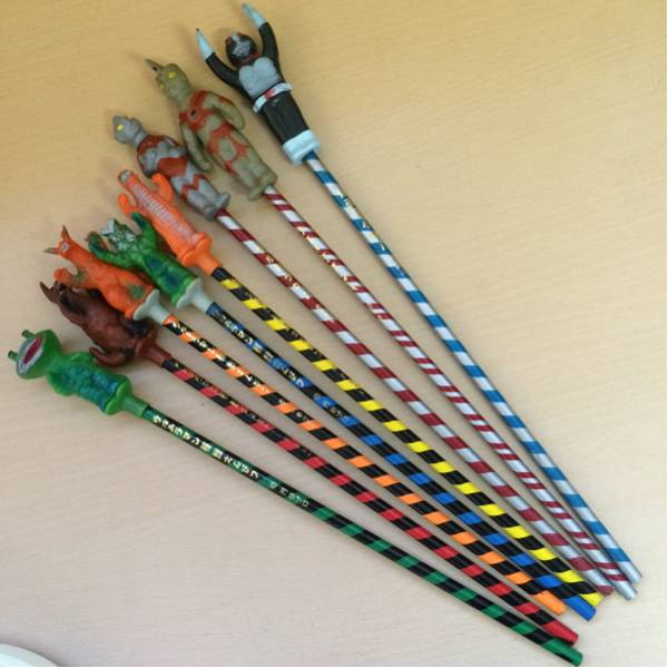 当時物◎えんぴつ 8本セット 怪獣 ウルトラマン 仮面ライダー ②
