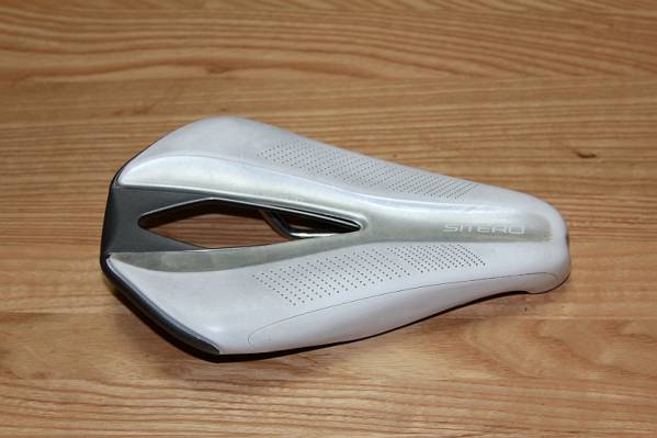 【中古】スペシャライズドSITERO EXPERTトライアスロンTTサドル