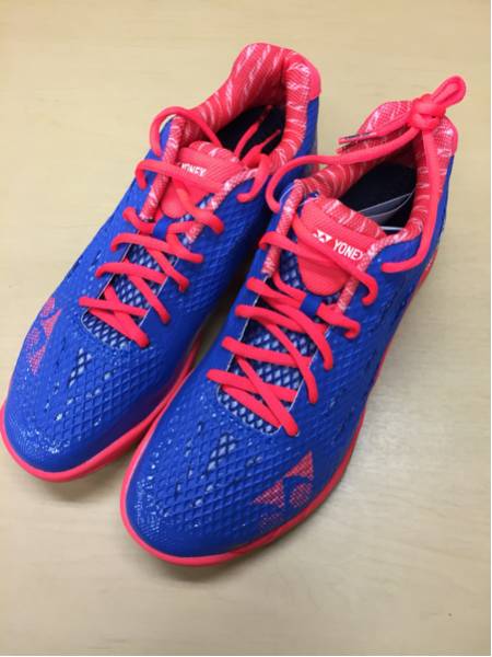 YONEX リーチョンウェイ限定モデル バドミントンシューズ 26.5cm