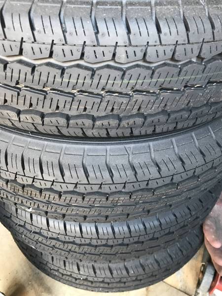 新車外しタイヤ4本セット 165R14LT 新車取外し タイヤ4本セット