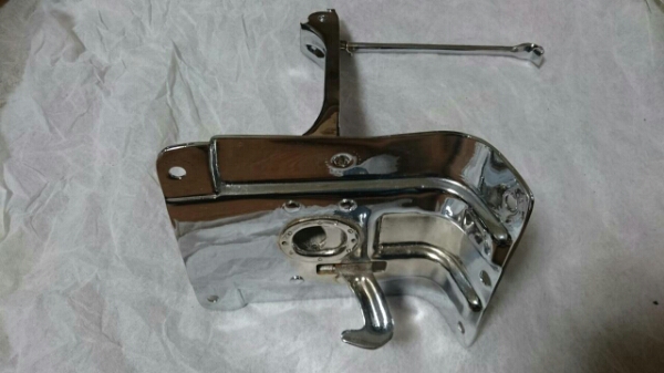 インパラ 1961-64 IMPALA : コンバーチブルトップラッチ 右用 - INC 旧 